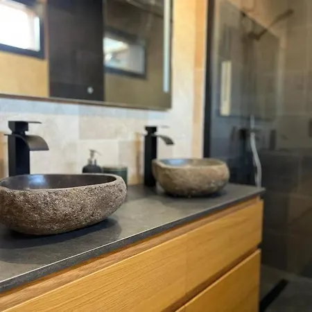 La Masure - Jacuzzi Privatif - La A Deux Pas *